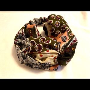 LAST CHANCE! NWOT Anthropologie Headband